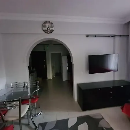 Karpuzkaldlran Karslsl Muestakil Girisli Bahceli Apartment *
